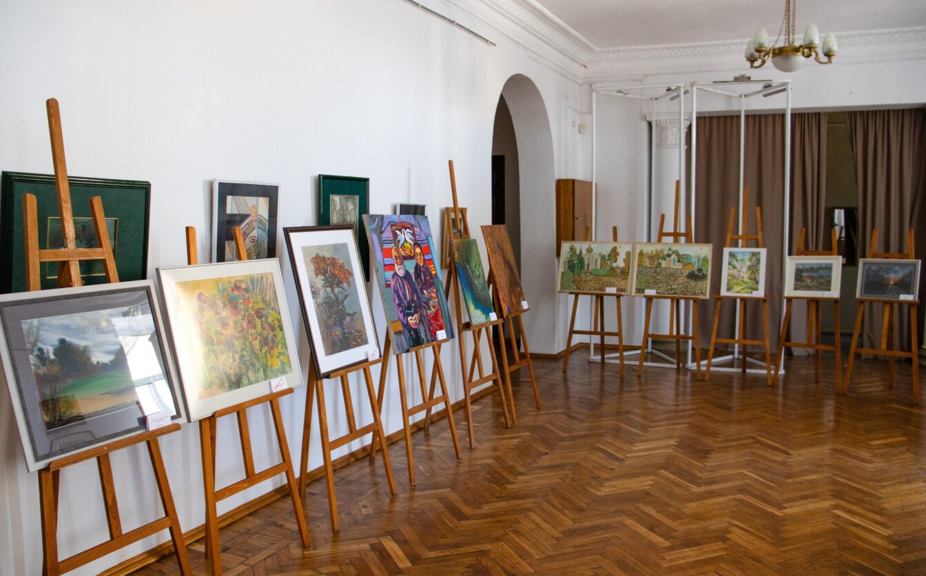 Кошти — для ветеранів: благодійний ярмарок стартував у одному з музеїв Черкас