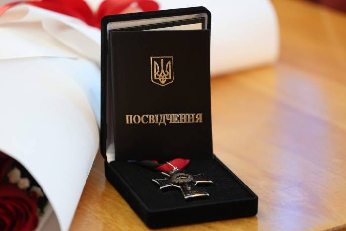 посмертно нагороджено орденом