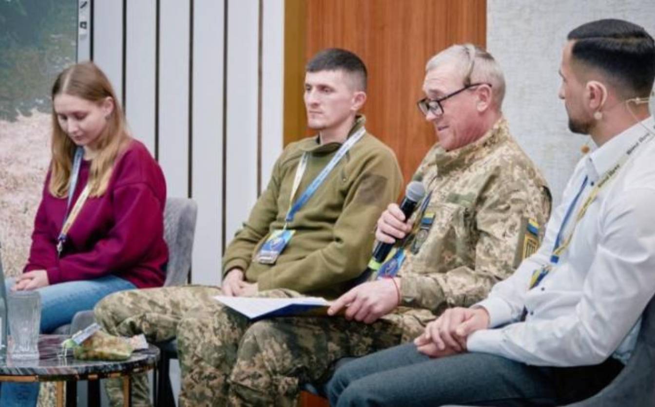 Ветеран із Черкащини вирощує фундук і робить із нього енергетичні батончики