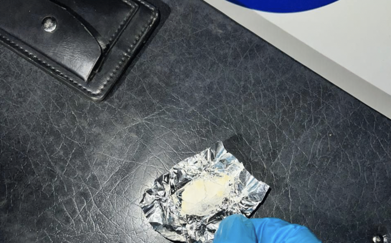 Двох водіїв із наркотичними речовинами виявили патрульні на Черкащині