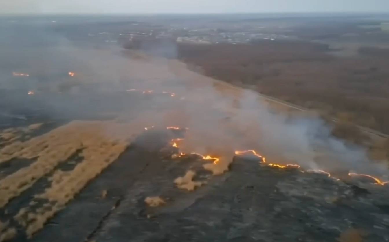 Вогнеборці Черкащини лише за добу ліквідували сім пожеж сухої рослинності