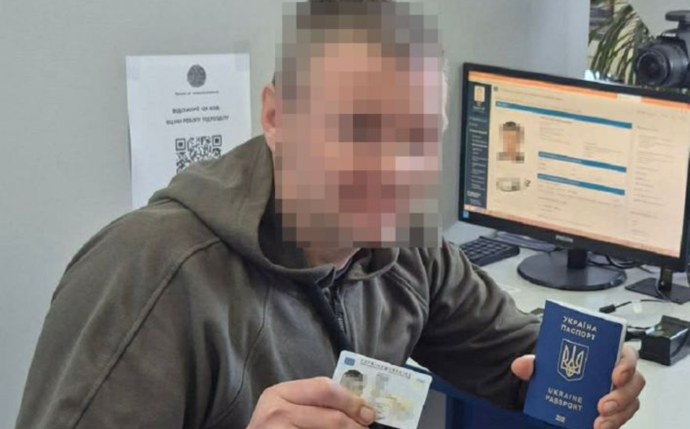 Захиснику допомогли відновити документи під час лікування у черкаській лікарні