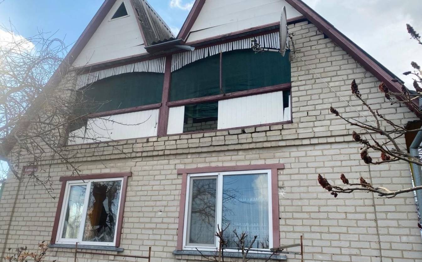 Троє в лікарні: через ворожу атаку на Черкащині пошкоджені чотири будинки