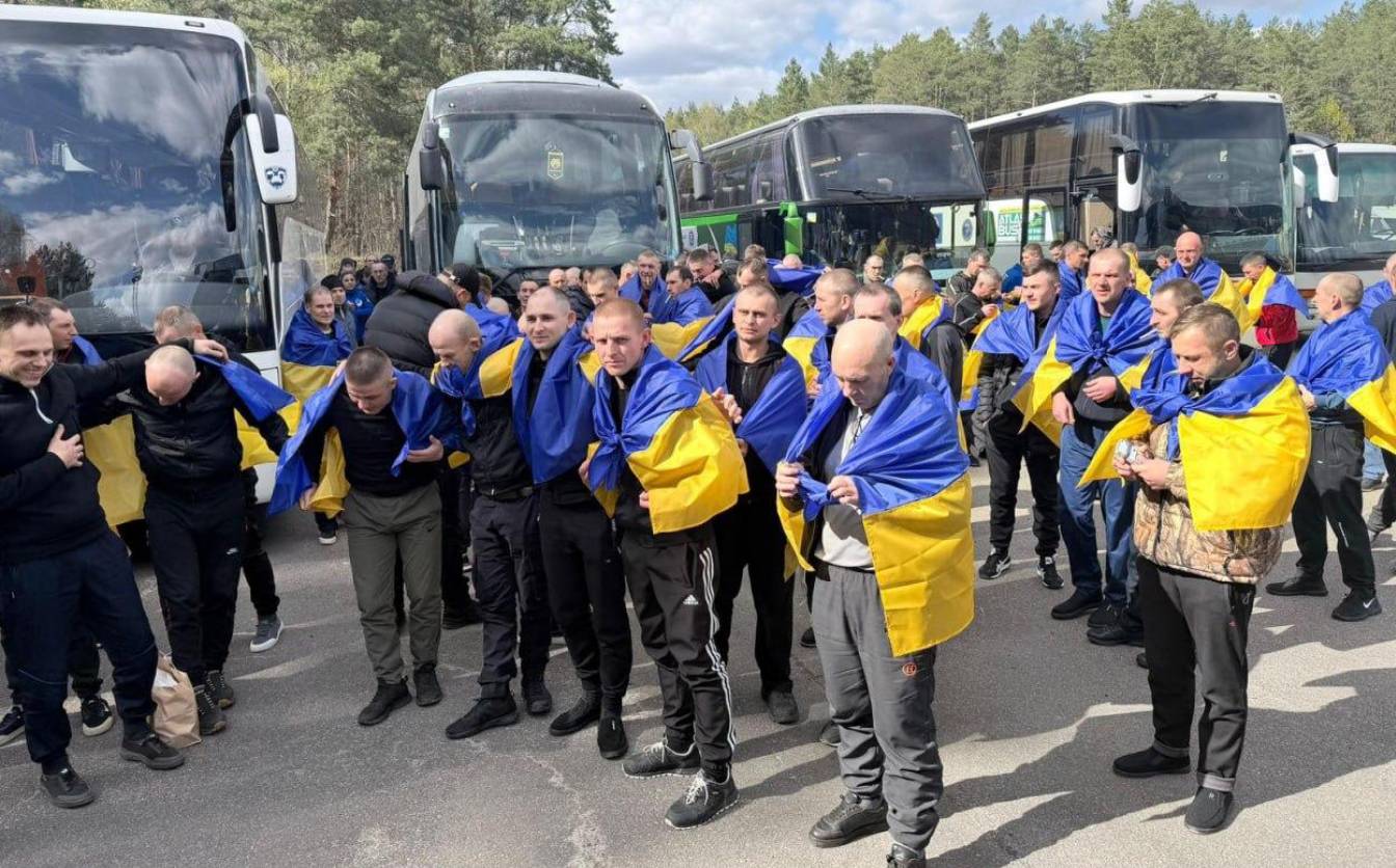 10 оборонців Черкащини повернулися з російського полону (ВІДЕО)