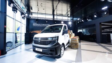 “Renault” посилює позиції на ринку: в Черкасах презентували нові стандарти дилерських центрів та “Renault Master” (ФОТО)