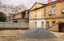 Реставрація приміщення дитячої музичної школи в Черкасах триває