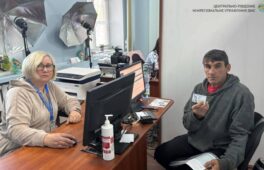 Мав лише паспорт СРСР: на Черкащині чоловіку вперше видали ID-картку