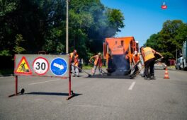 До уваги водіїв: у Черкасах проводять дорожні роботи