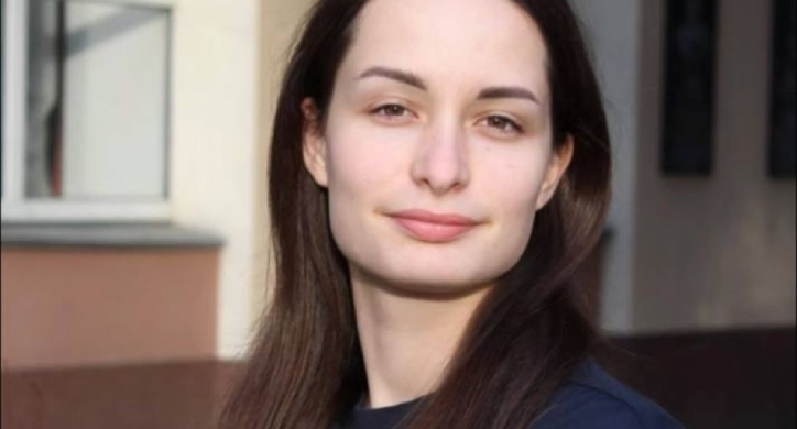 Черкаська випускниця втратила кінцівку внаслідок атаки на Харків