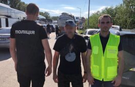 Не скористалися шансом виїхати самостійно: в Черкасах виявили двох громадян Молдови