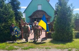Черкащина попрощалася з воїном, який загинув під час виконання бойового завдання восени 2024 року