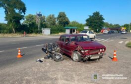 ДТП за участі автівки й мотоцикла сталася в селі на Черкащині