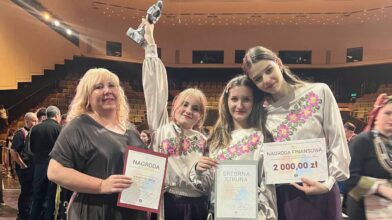 Черкаські бандуристки здобули нагороду міжнародного фестивалю в Польщі