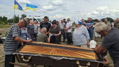 Було 45 років: Городищина попрощалася з бойовим медиком