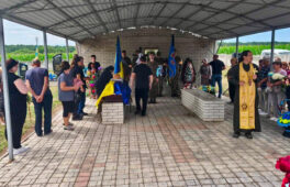 Назавжди 34-річного захисника України провели в останнь путь на Черкащині