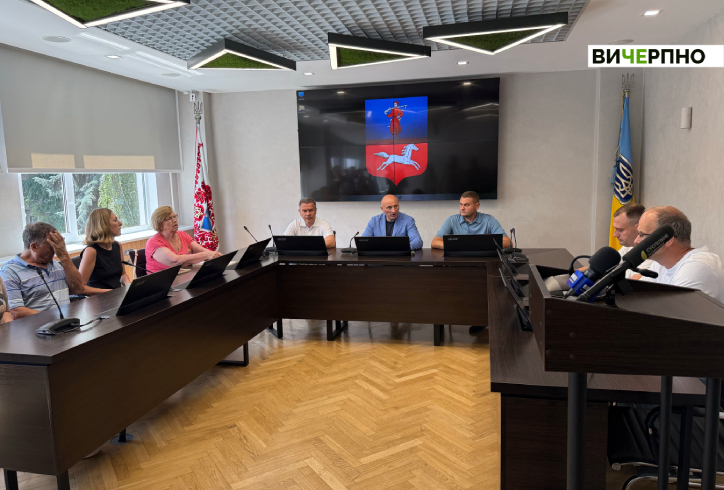 “Ми хочемо сквер, а не бетонні коробки”: у Черкасах шукають компроміс щодо скандальної забудови
